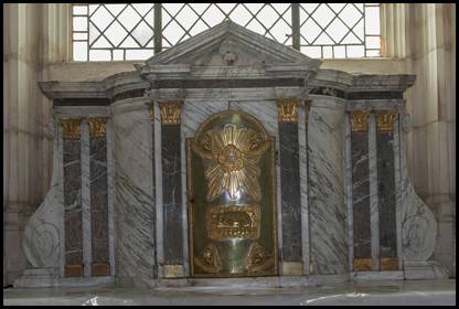 image038