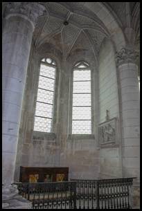 image026
