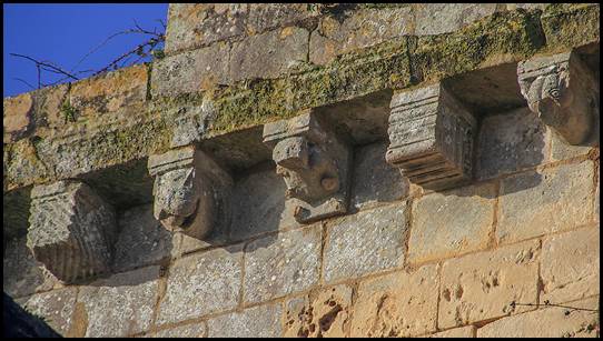 image016